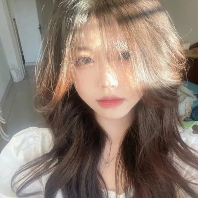 大小姐才不会玩格斗游戏